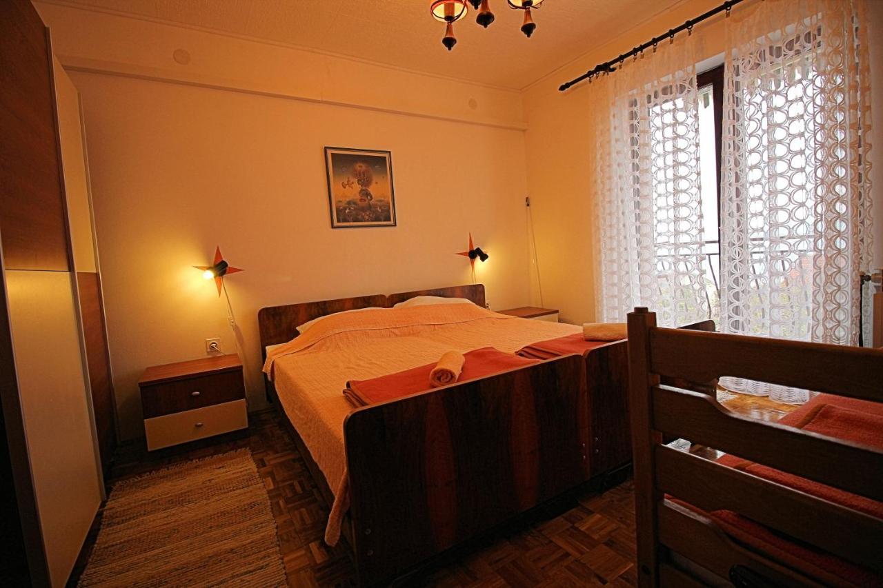 Guesthouse Marija Novi Vinodolski Exterior foto